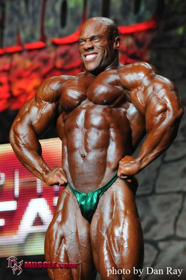 Phil  Heath - IFBB Arnold Classic 2010 - #1