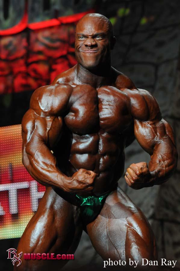 Phil  Heath - IFBB Arnold Classic 2010 - #1