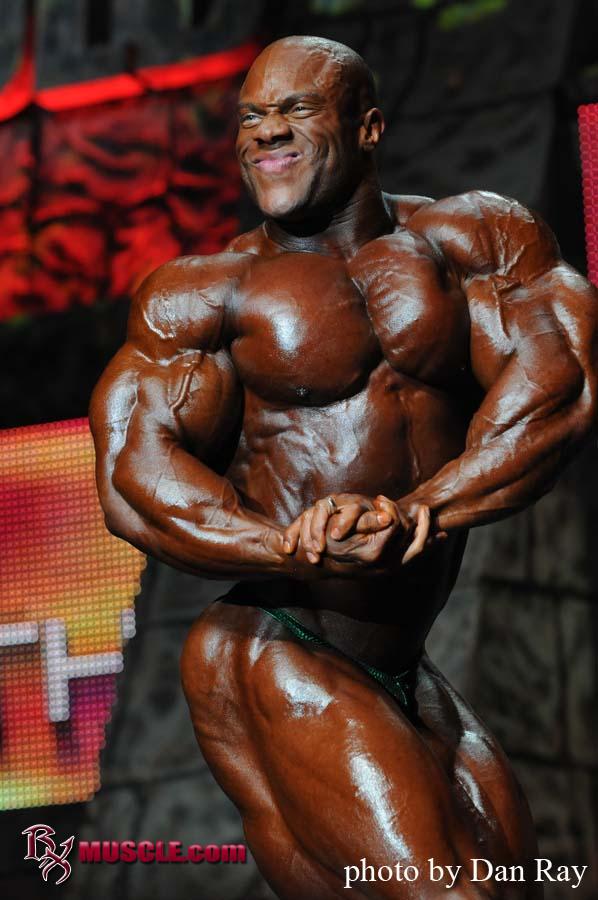 Phil  Heath - IFBB Arnold Classic 2010 - #1