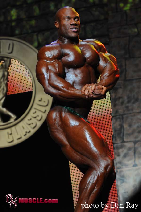 Phil  Heath - IFBB Arnold Classic 2010 - #1