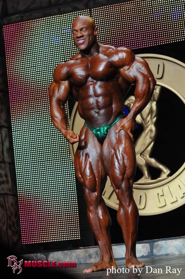 Phil  Heath - IFBB Arnold Classic 2010 - #1