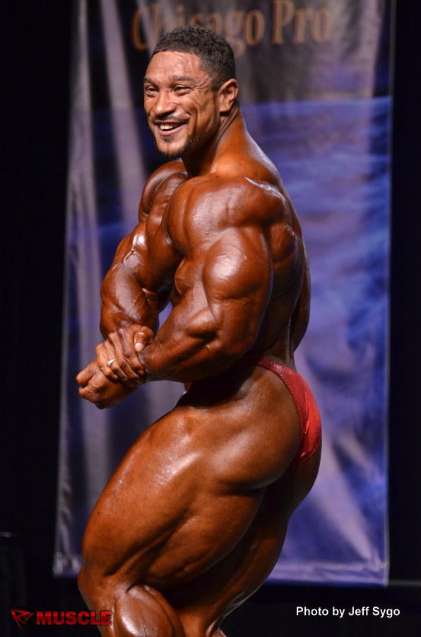 Roelly   Winklaar - IFBB Wings of Strength Chicago Pro 2013 - #1