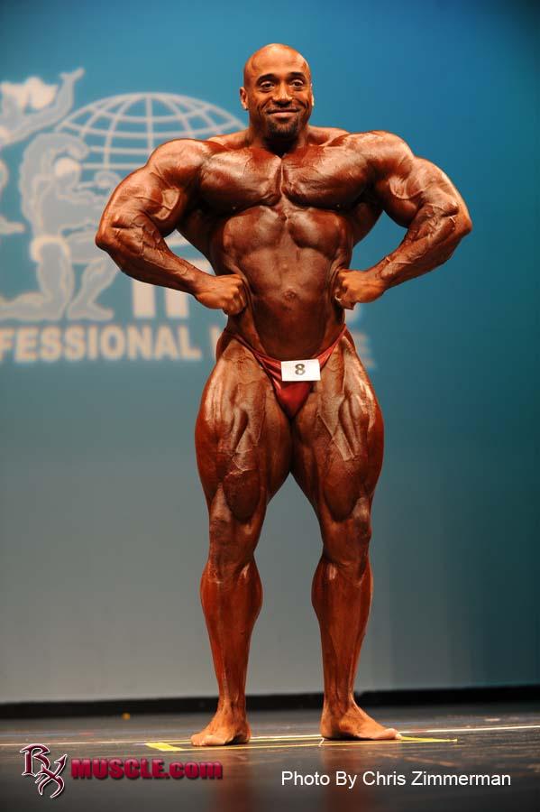 Dennis  James - IFBB New York Pro 2009 - #1