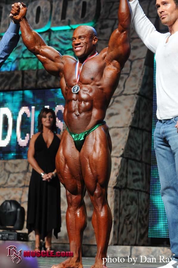 Phil  Heath - IFBB Arnold Classic 2010 - #1