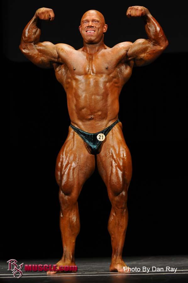 Jari  Mentula - IFBB Wings of Strength Tampa  Pro 2009 - #1