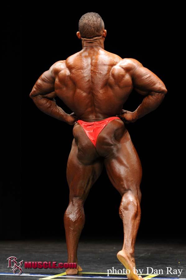 Troy  Alves - IFBB Phoenix Pro 2010 - #1