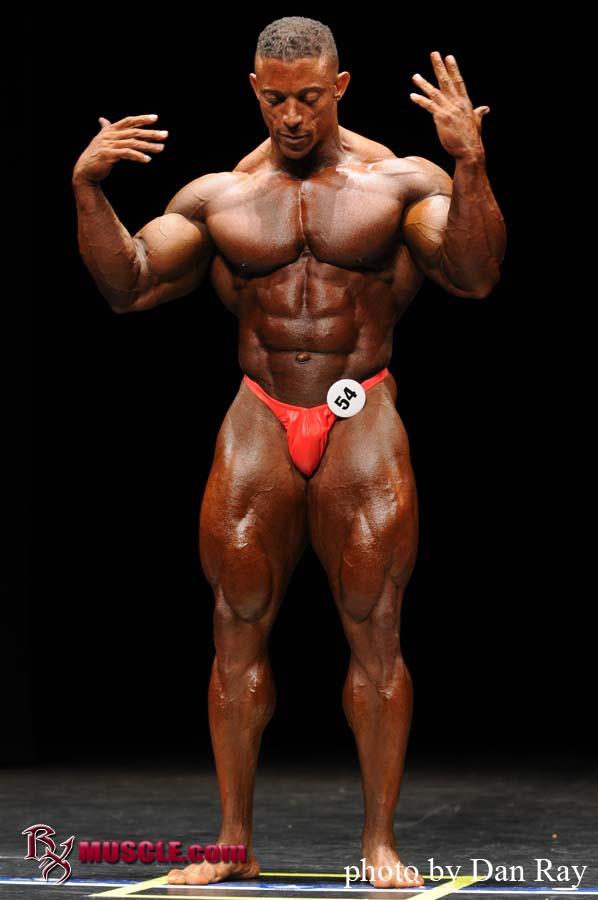 Troy  Alves - IFBB Phoenix Pro 2010 - #1