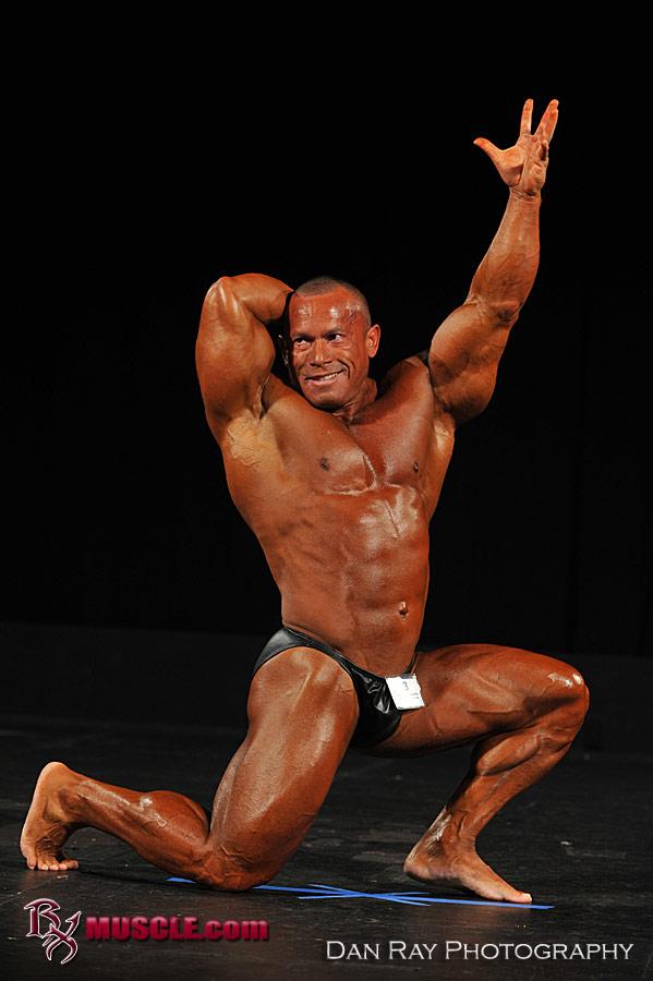 Pablo  Arevalo - IFBB Sacramento Pro  2010 - #1