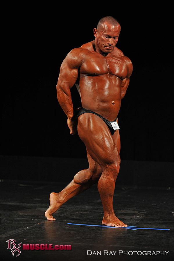 Pablo  Arevalo - IFBB Sacramento Pro  2010 - #1