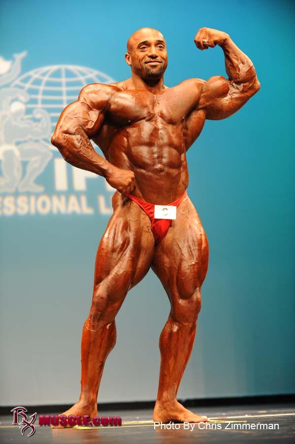 Dennis  James - IFBB New York Pro 2009 - #1