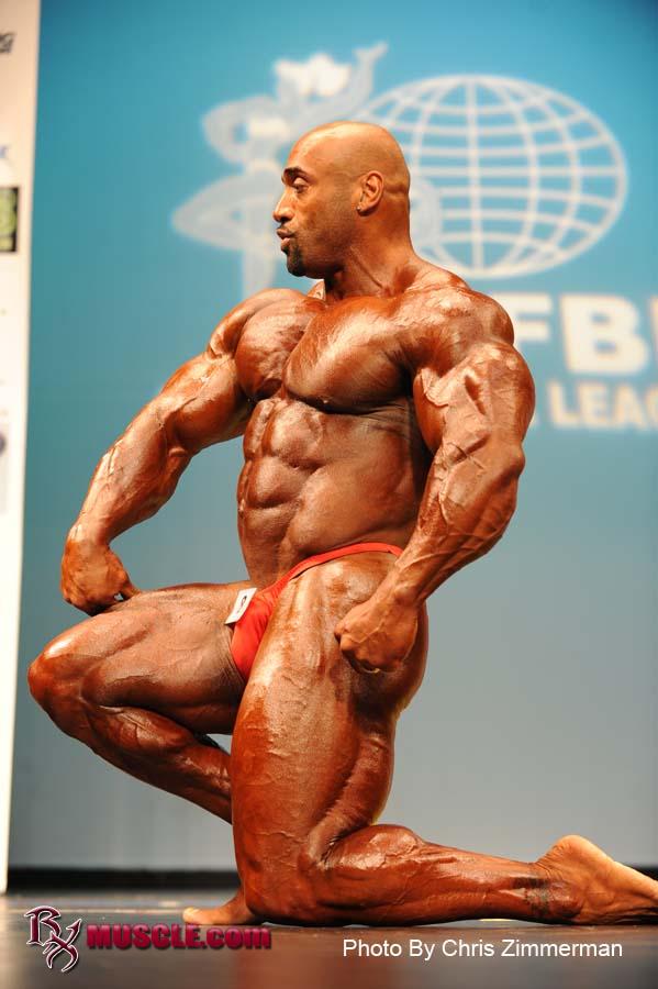 Dennis  James - IFBB New York Pro 2009 - #1