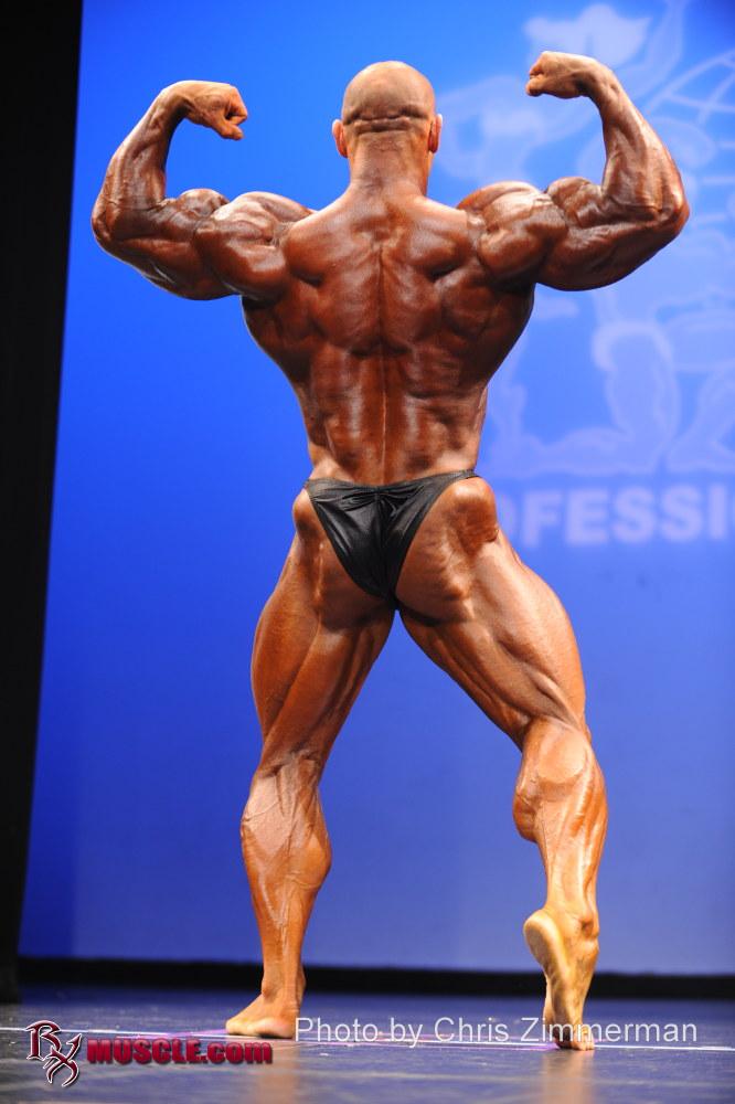 Robert  Burneika - IFBB New York Pro 2011 - #1