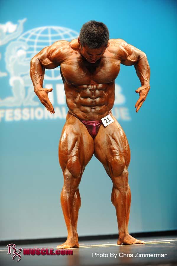 Hidetada  Yamagishi - IFBB New York Pro 2009 - #1