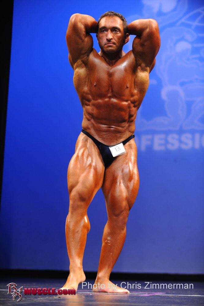 Yans  Salaks - IFBB New York Pro 2011 - #1