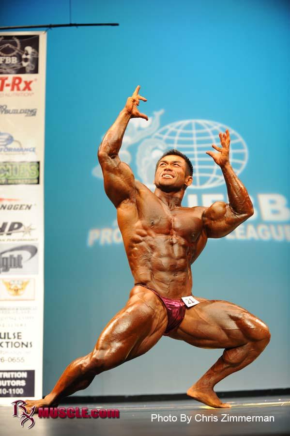 Hidetada  Yamagishi - IFBB New York Pro 2009 - #1