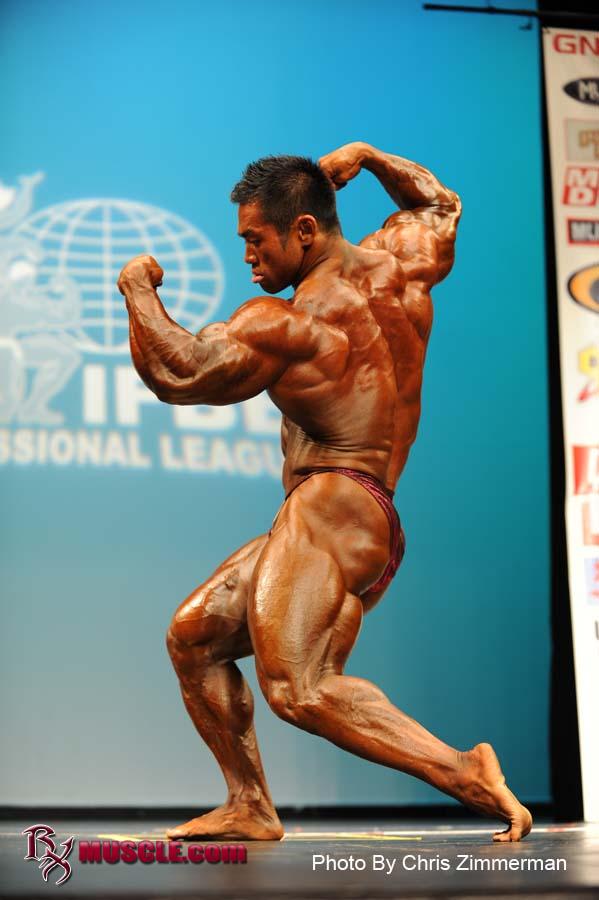 Hidetada  Yamagishi - IFBB New York Pro 2009 - #1