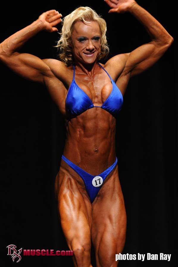 Carmen Knight Bodybuilder