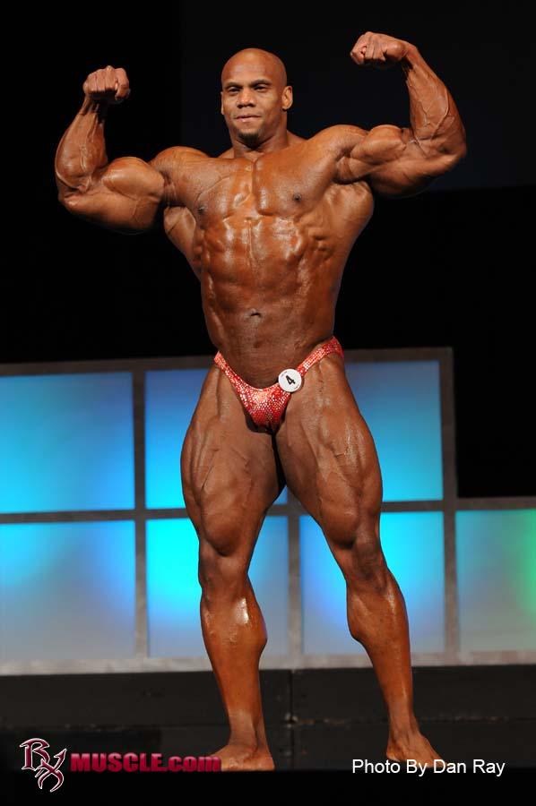 Lionel  Brown - IFBB Wings of Strength Tampa  Pro 2009 - #1