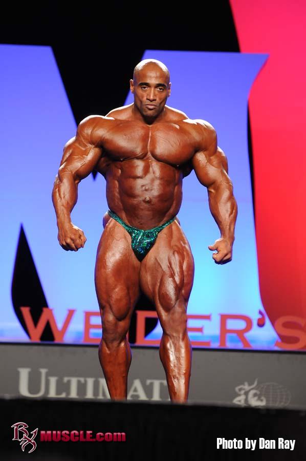 Dennis  James - IFBB Olympia 2010 - #1