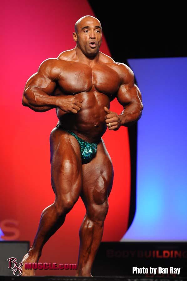 Dennis  James - IFBB Olympia 2010 - #1