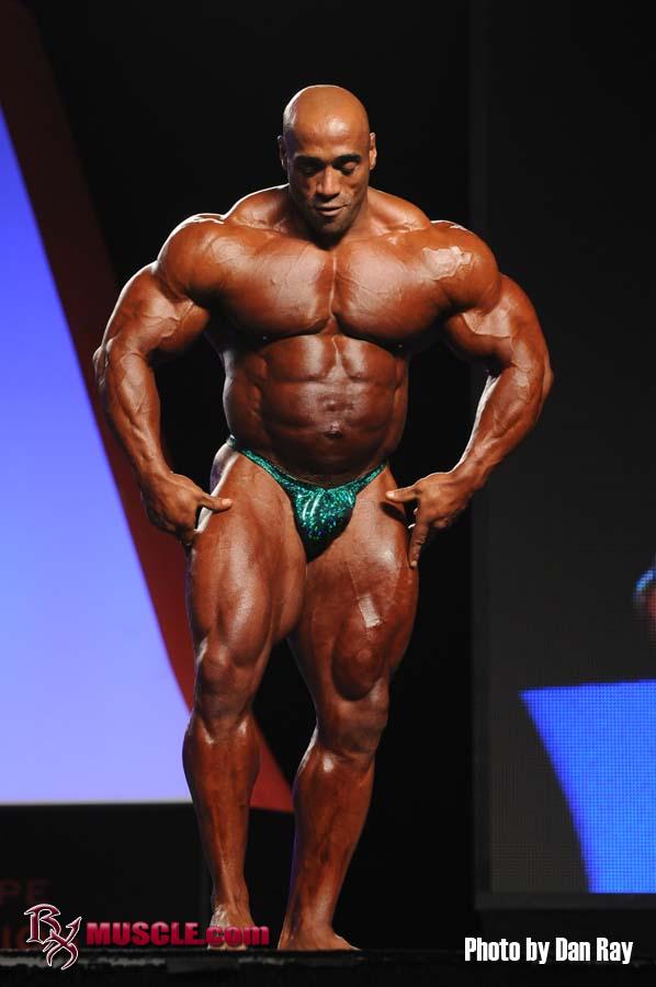 Dennis  James - IFBB Olympia 2010 - #1