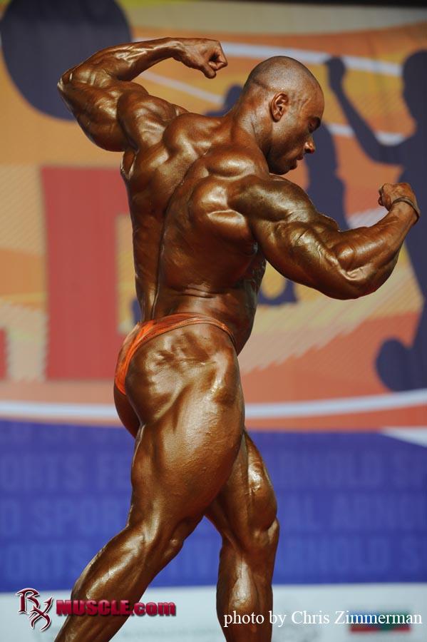 Julio    Cesar Balestrin - IFBB Arnold Amateur 2010 - #1