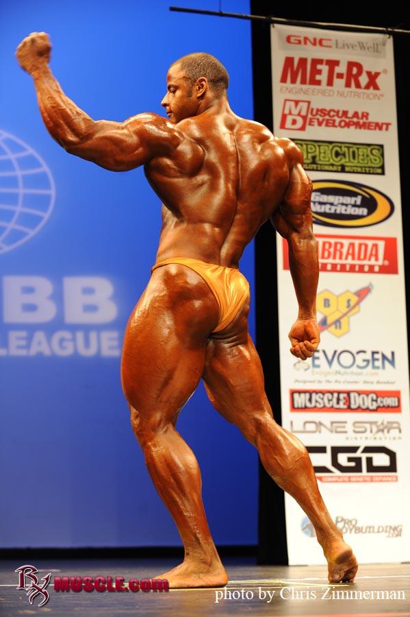 Manuel  Romero - IFBB New York Pro 2010 - #1