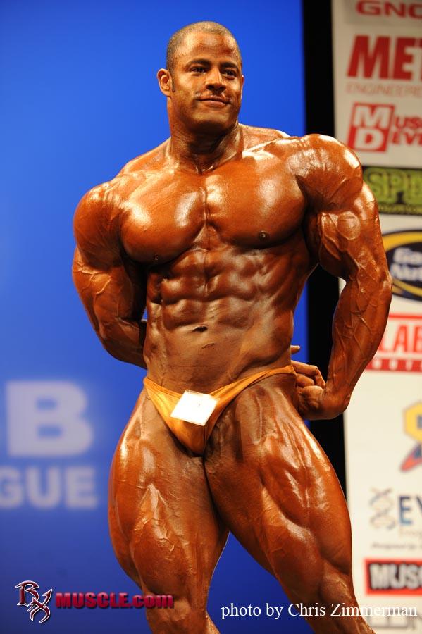 Manuel  Romero - IFBB New York Pro 2010 - #1