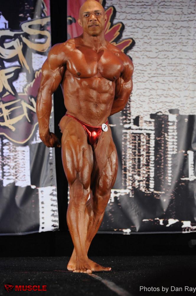 Valentin  Jabes - IFBB Wings of Strength Chicago Pro 2012 - #1