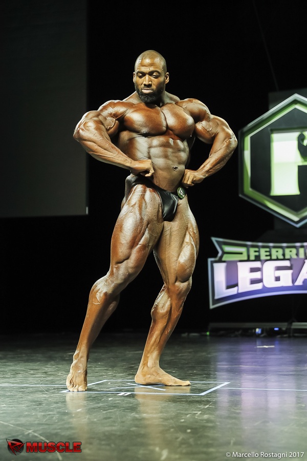 Cedric  McMillan - IFBB Ferrigno Legacy Pro 2017 - #1