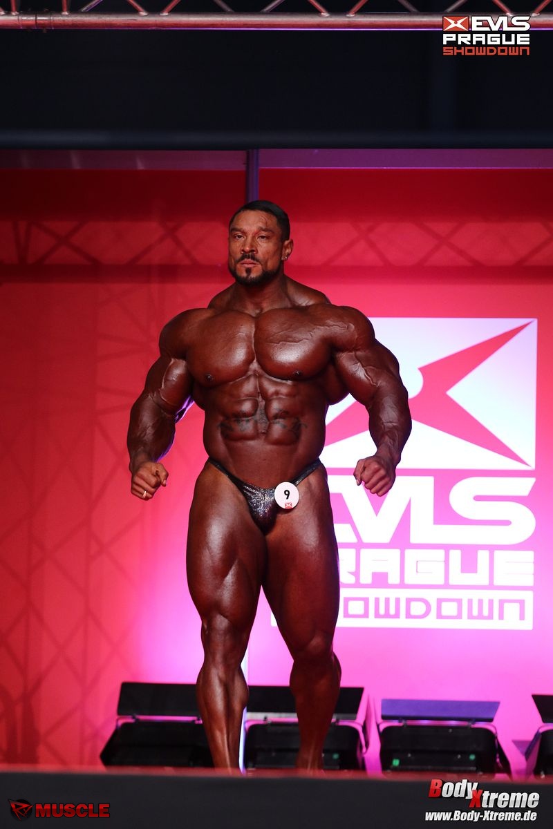 Roelly   Winklaar - IFBB Prague Pro 2017 - #1