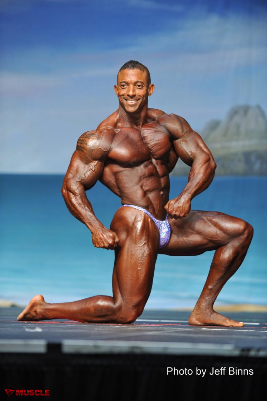 Troy  Alves - IFBB Europa Show of Champions 2013 - #1