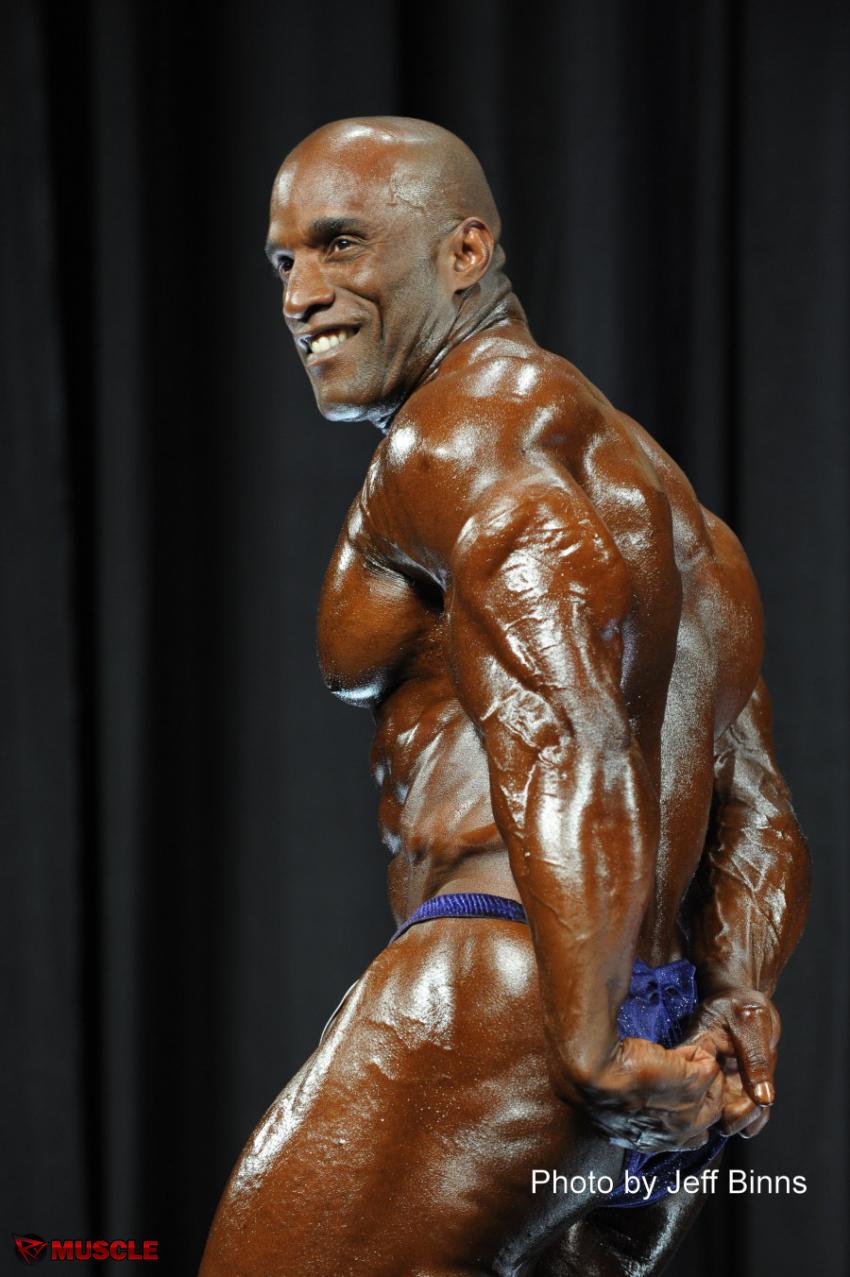 Darrem  Charles - IFBB Arnold Classic 2013 - #1