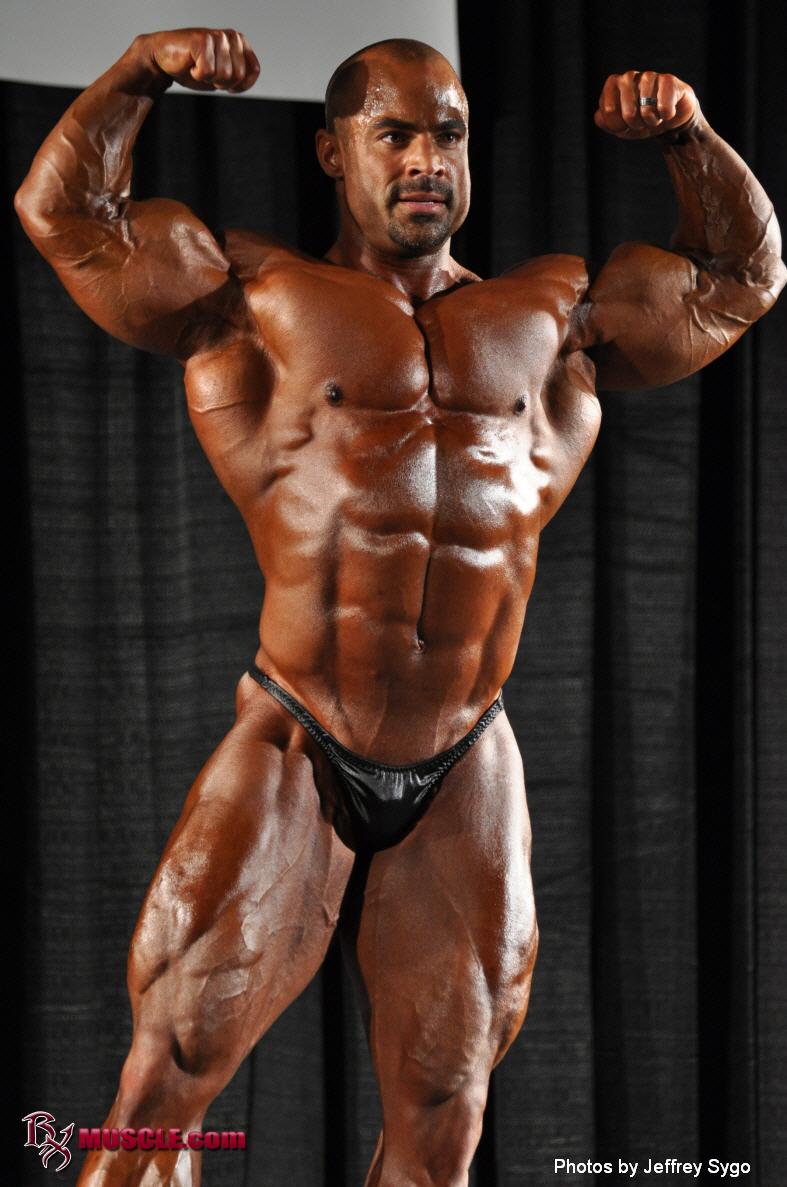 Mark  Dugdale - IFBB John Simmons Pro 2010 - #1