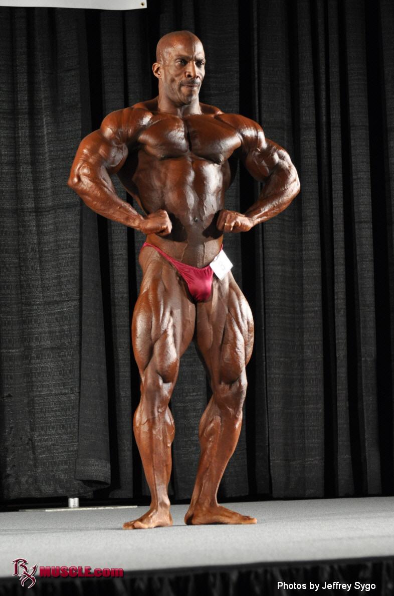 Lawrence   Hunt - IFBB John Simmons Pro 2010 - #1