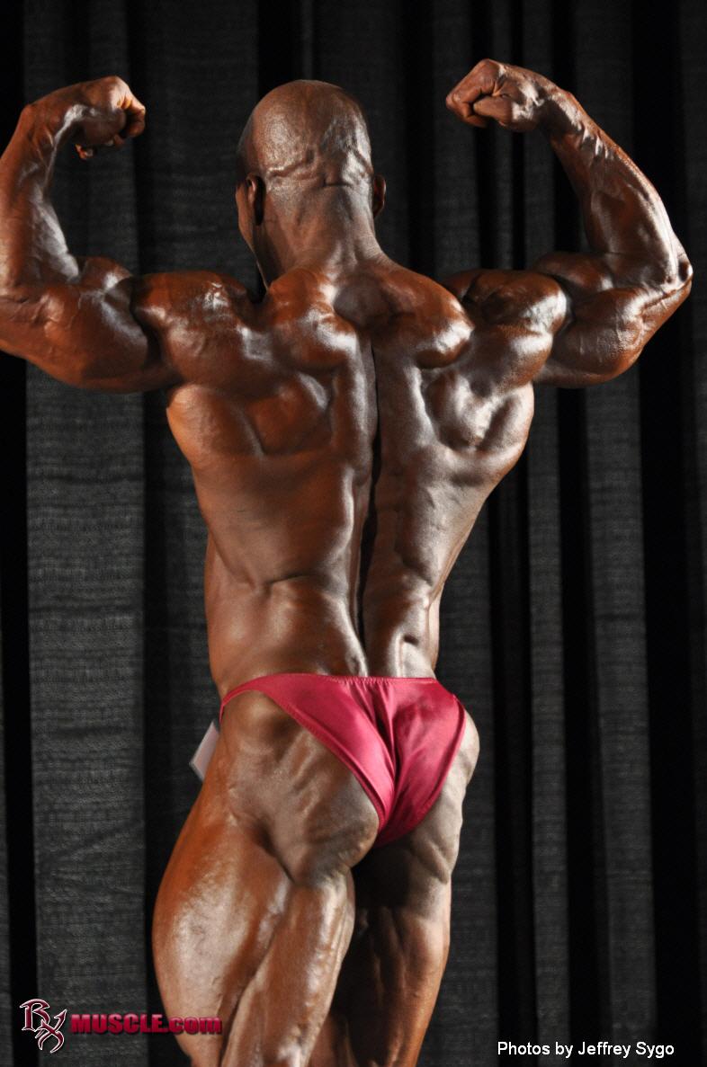 Lawrence   Hunt - IFBB John Simmons Pro 2010 - #1