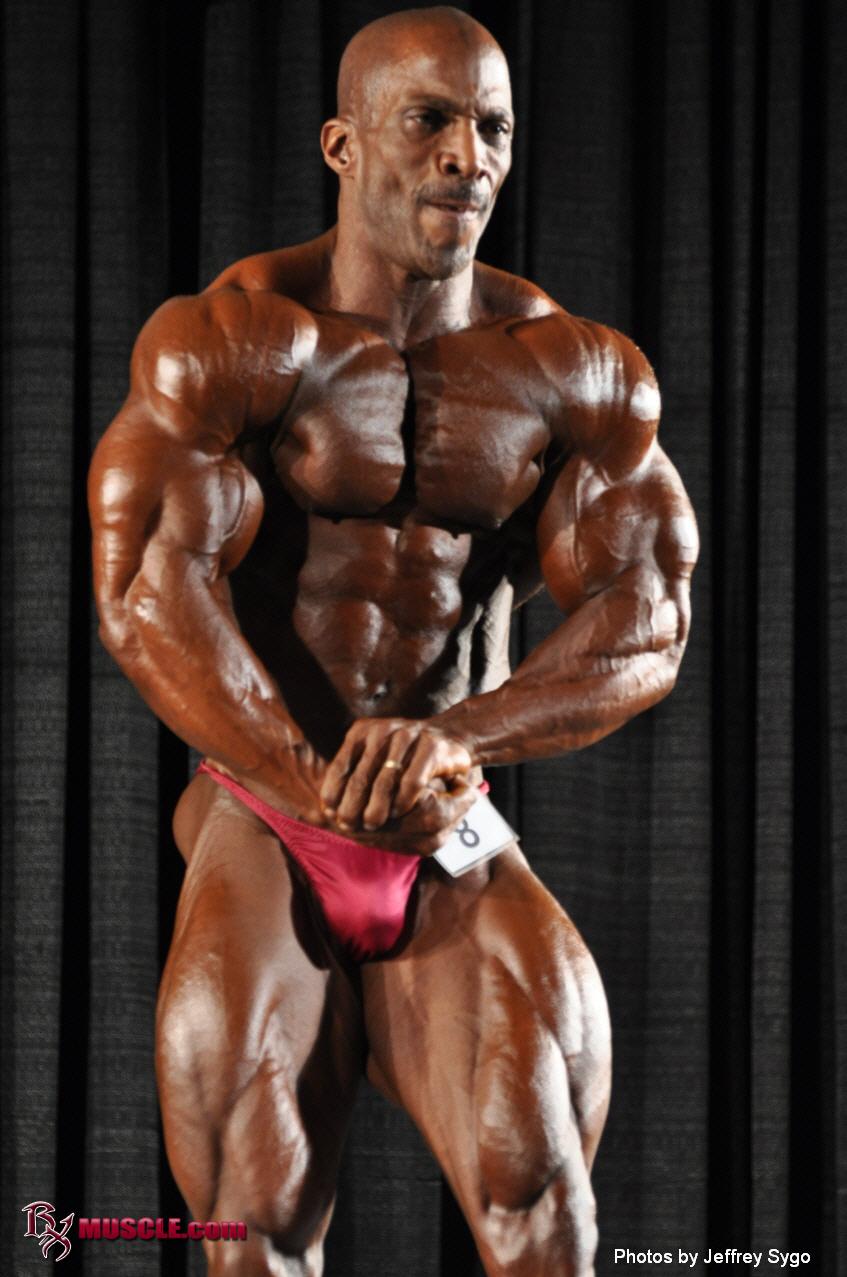 Lawrence   Hunt - IFBB John Simmons Pro 2010 - #1