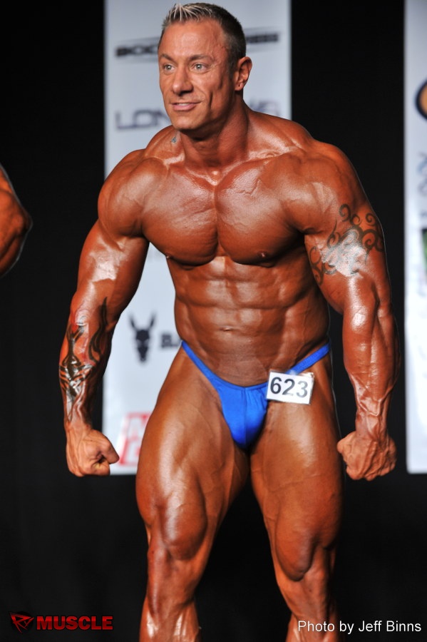 Robert  Youells - NPC Team Universe 2014 - #1