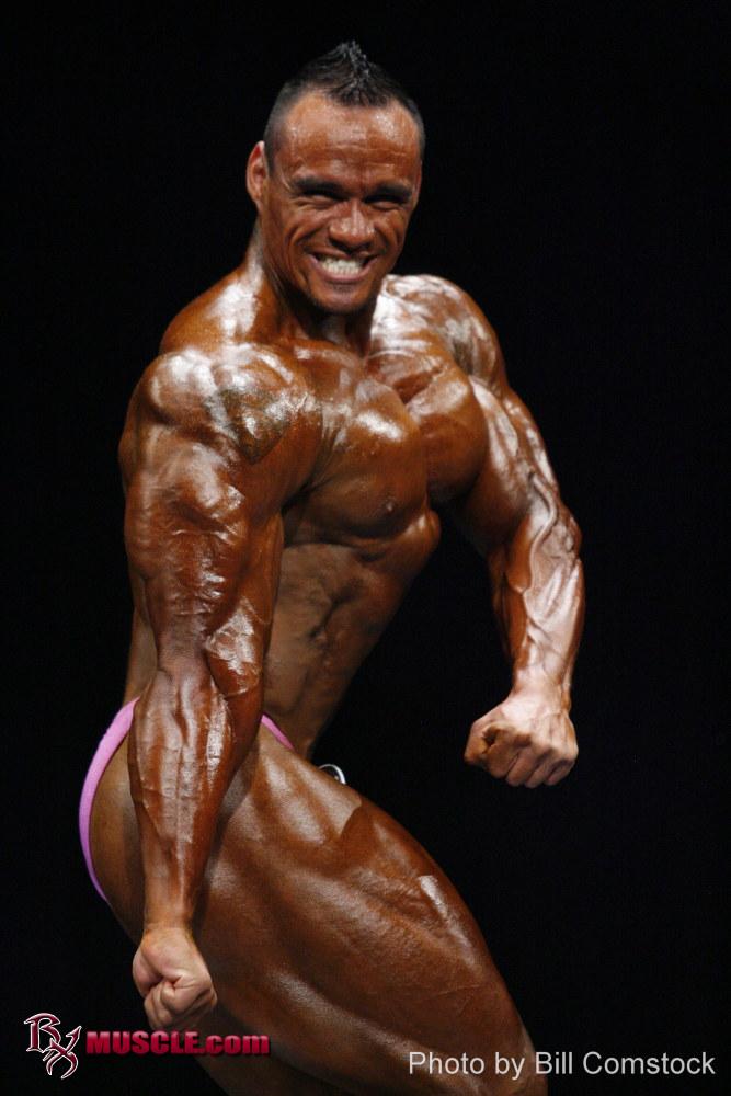 Manuel  Lomeli - IFBB Phoenix Pro 2011 - #1