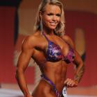 Larissa  Reis - IFBB Arnold Classic 2011 - #1