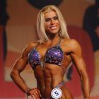 Regiane  DaSilva - IFBB Arnold Classic 2011 - #1