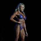 Larissa  Reis - IFBB Arnold Classic 2011 - #1