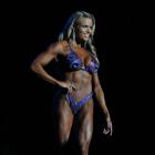 Larissa  Reis - IFBB Arnold Classic 2011 - #1