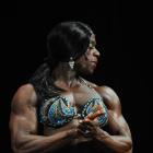 Iris  Kyle - IFBB Arnold Classic 2011 - #1