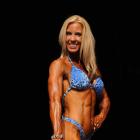 Shannon  Bennett - NPC Team Universe 2010 - #1