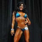 Jennifer  Andrews - IFBB Arnold Classic 2011 - #1