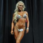 Noemi    Olah - IFBB Arnold Classic 2011 - #1