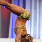 Nicole    Bongiovanni - IFBB Arnold Amateur 2010 - #1