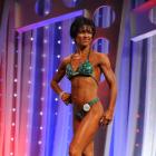 Sally  Meints - IFBB Arnold Amateur 2010 - #1