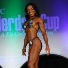 Alicia    Harris  - IFBB Fort Lauderdale Pro  2011 - #1